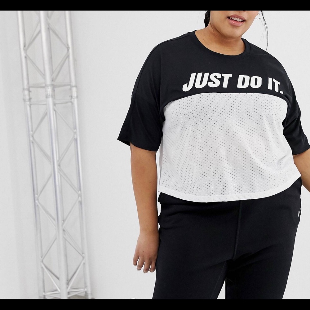 Nike Plus Running tailwind T-shirt